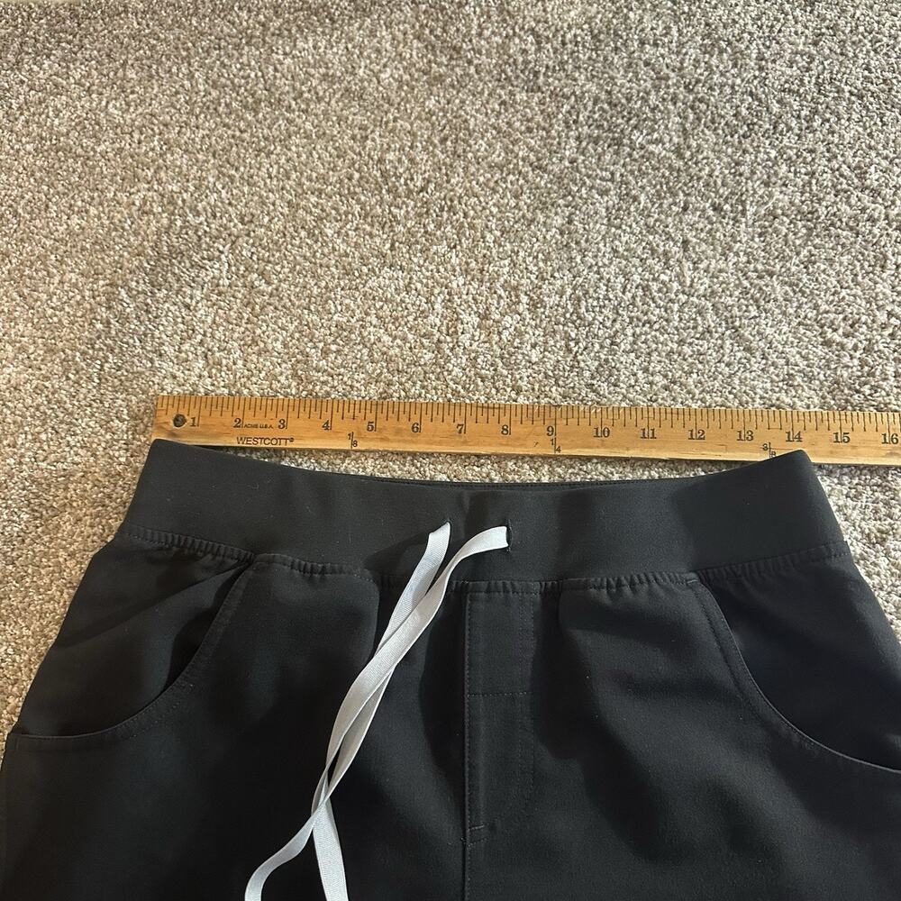 FIGS Kade Cargo Scrub Pants Black Medical Tech Straight Leg Pockets Women’s S - Picture 5 of 9